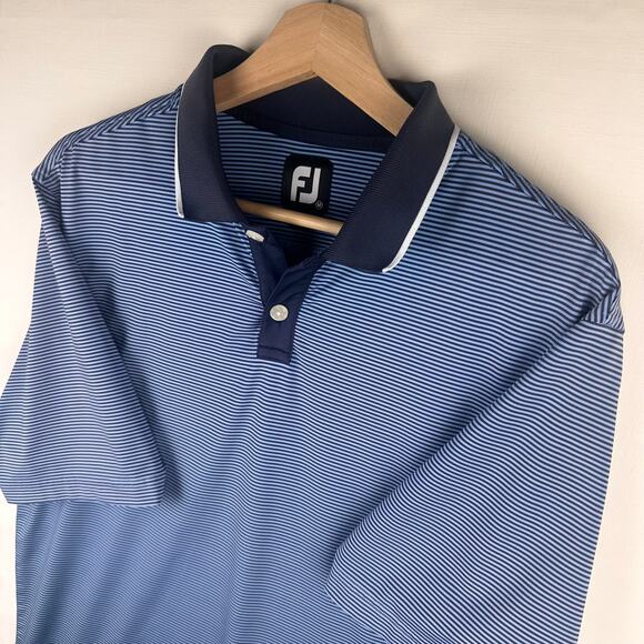 FootJoy Men's Size M Polo Golf Shirt Casual Collared Short Sleeve - Picture 2 of 8